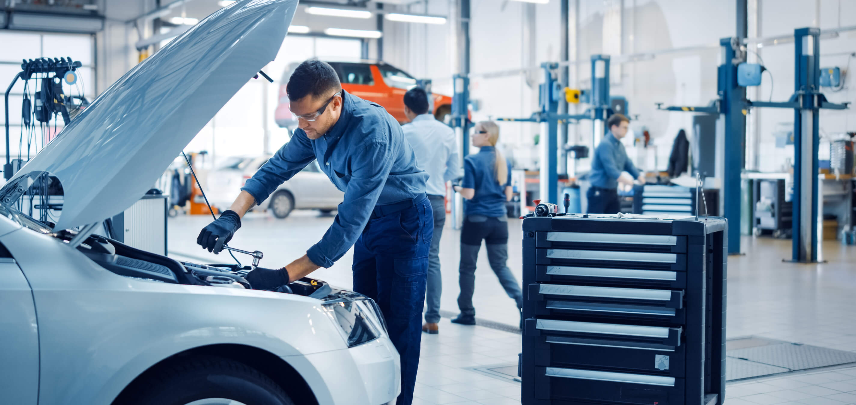 Sinanpaşa Oto Servis